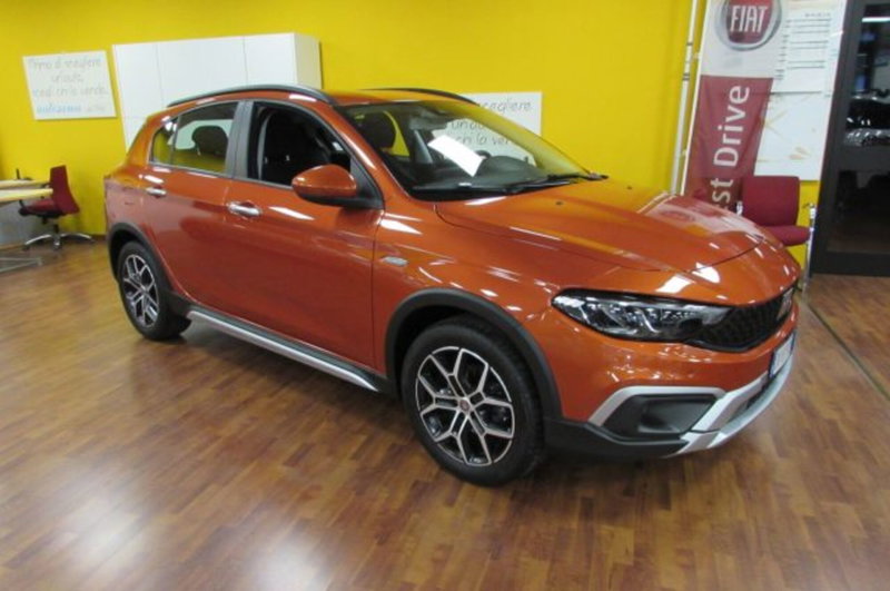 Fiat Tipo usata a Milano (2)