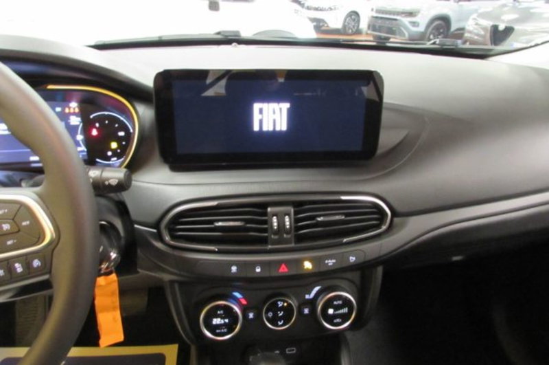 Fiat Tipo usata a Milano (7)