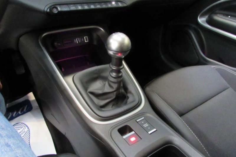 Jeep Avenger usata a Milano (11)