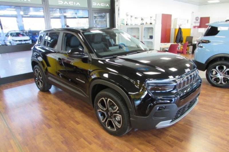 Jeep Avenger nuova a Milano (2)