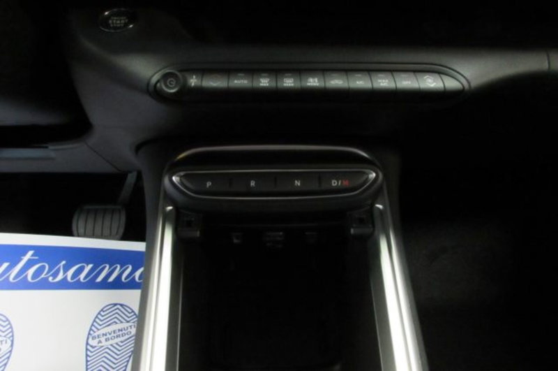 Jeep Avenger nuova a Milano (10)