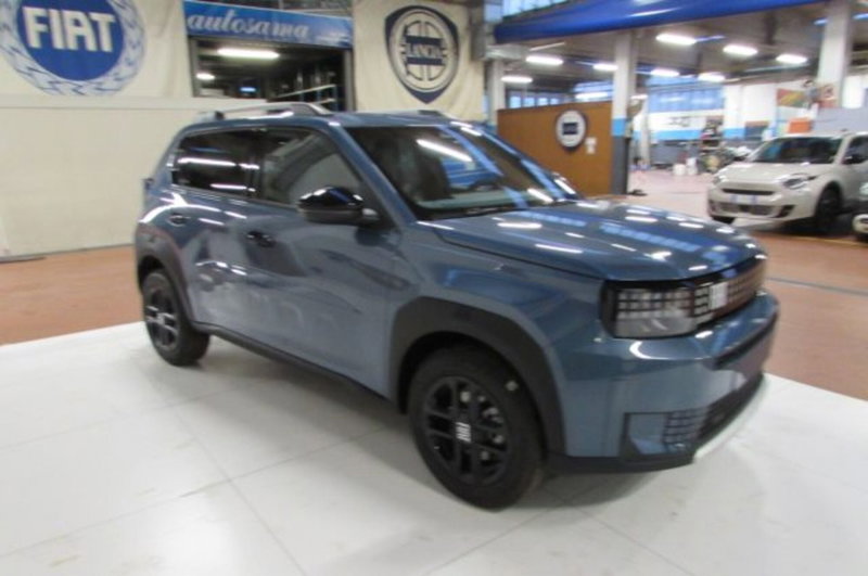 Fiat Grande Panda nuova a Milano (2)