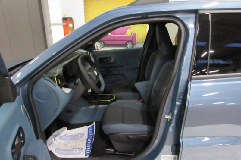 Fiat Grande Panda nuova a Milano (6)