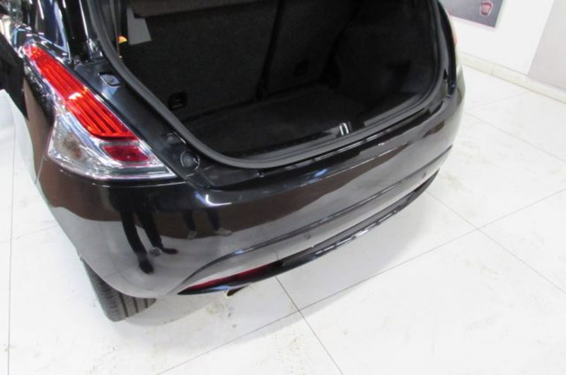 Lancia Ypsilon usata a Milano (14)