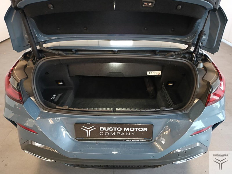 BMW Serie 8 Cabrio usata a Varese (10)