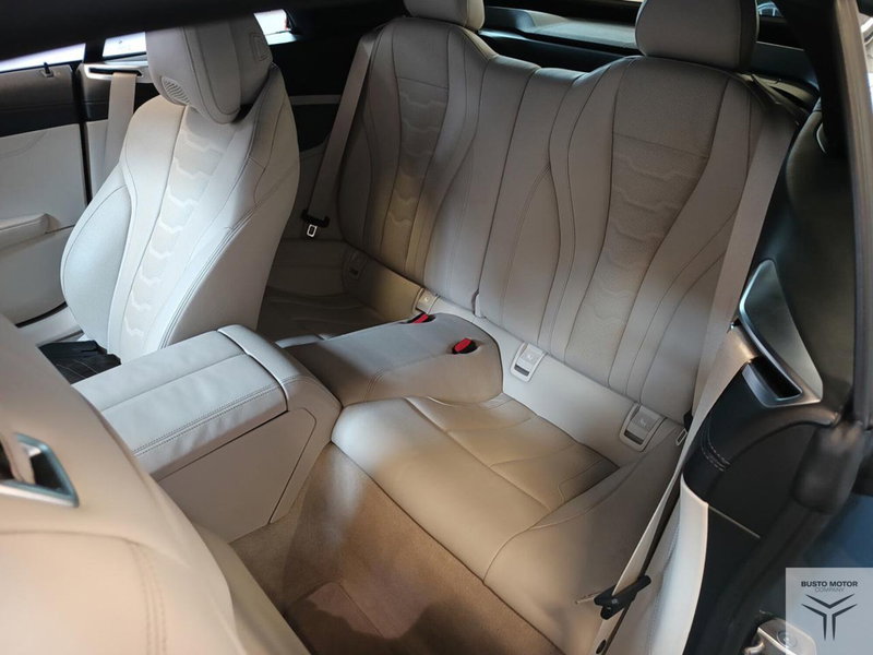 BMW Serie 8 Cabrio usata a Varese (9)