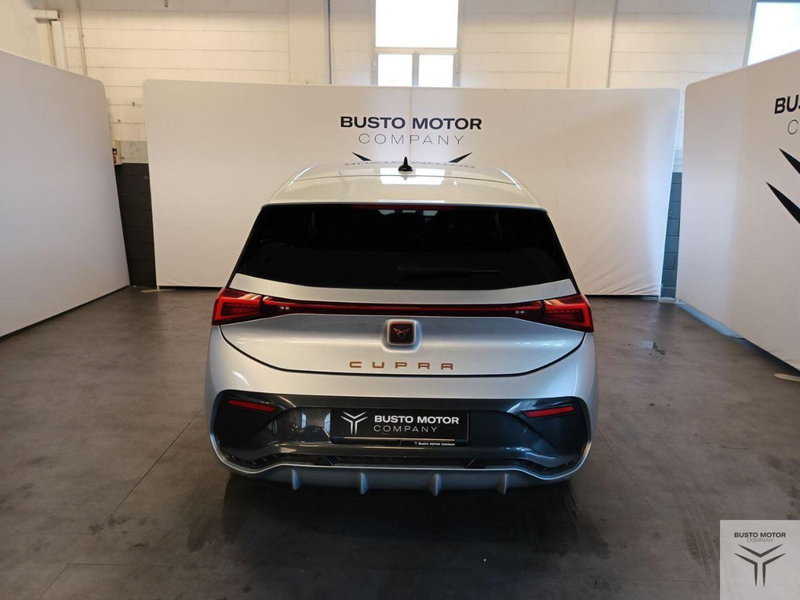 Cupra Born usata a Varese (5)