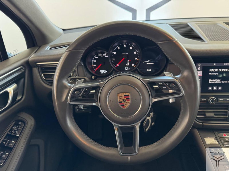 Porsche Macan usata a Varese (11)