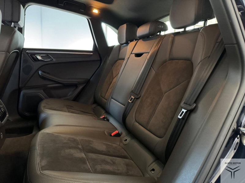 Porsche Macan usata a Varese (19)