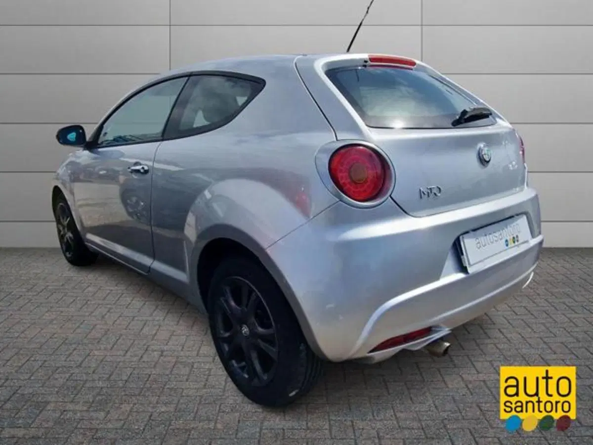 Alfa Romeo MiTo usata a Salerno (4)