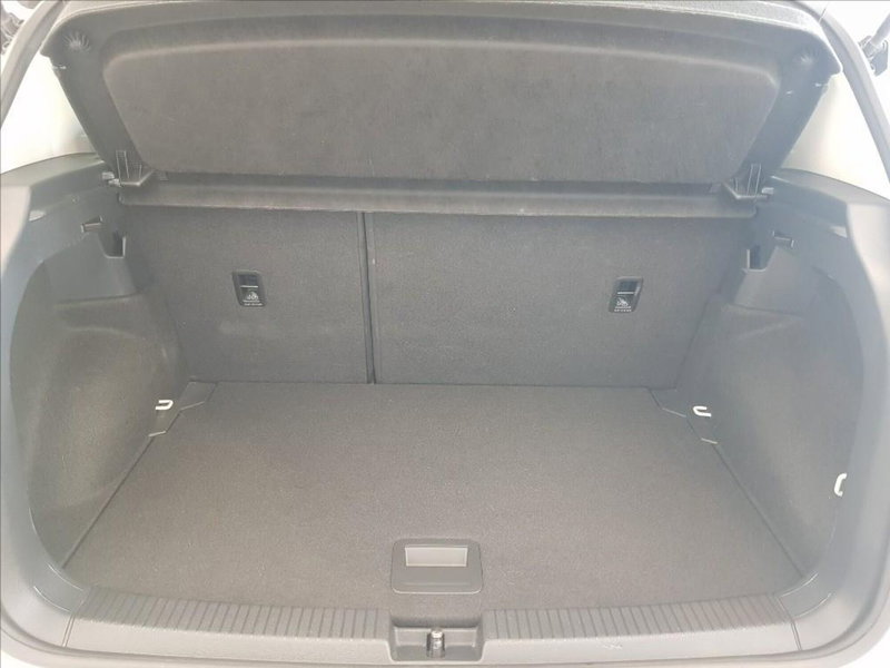 Volkswagen T-Cross usata a Lucca (15)