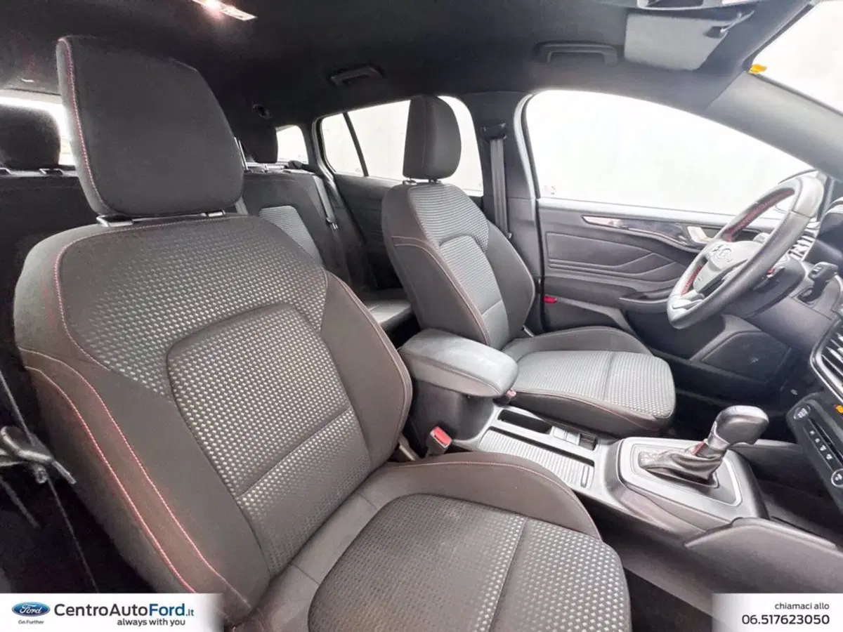 Ford Focus Station Wagon usata a Roma (7)