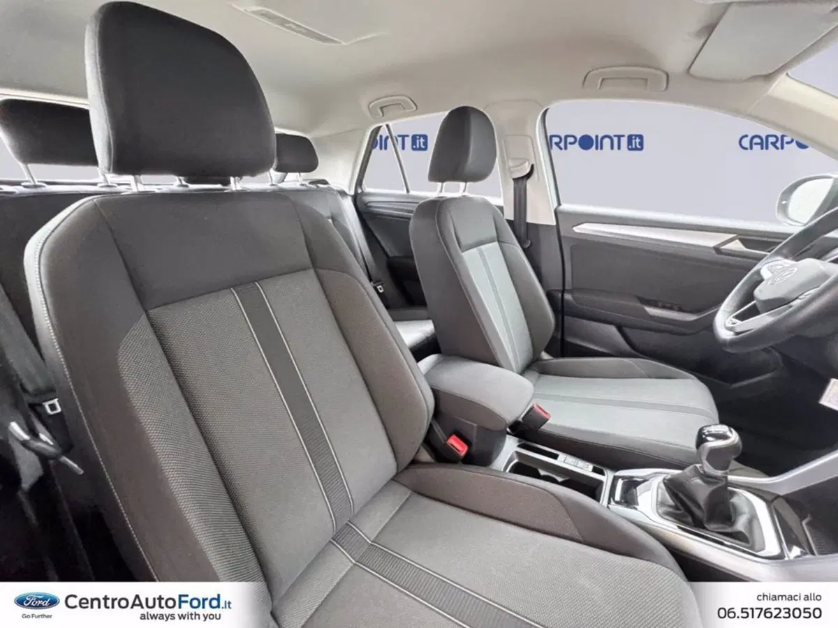 Volkswagen T-Roc usata a Roma (7)