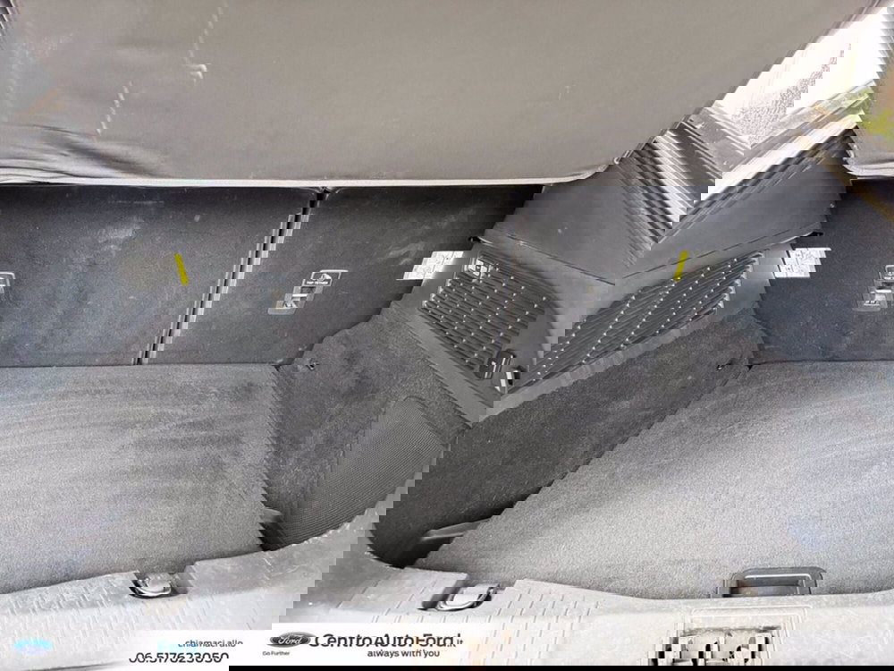 Ford Mustang Mach-E usata a Roma (11)