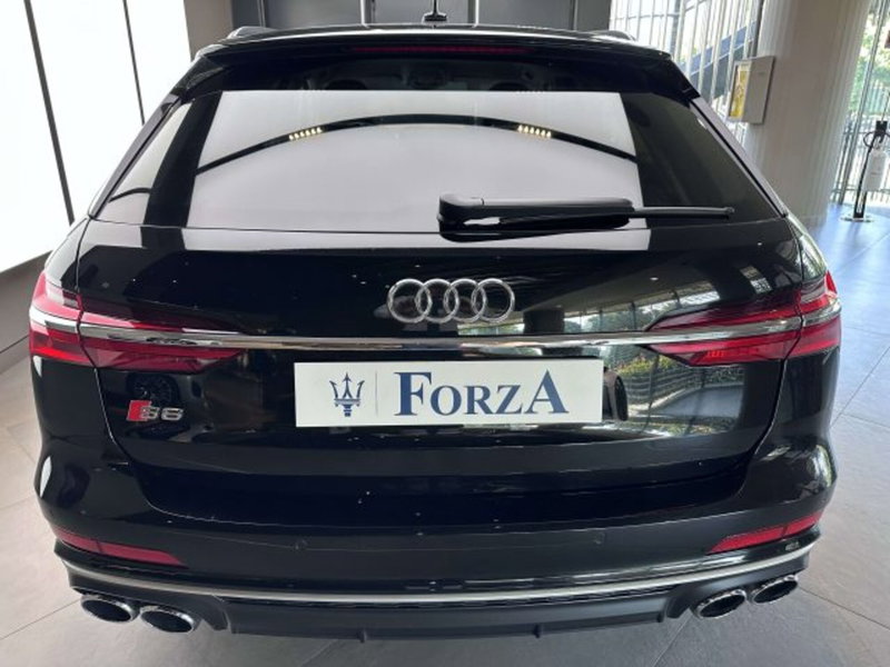 Audi S6 Avant usata a Torino (7)