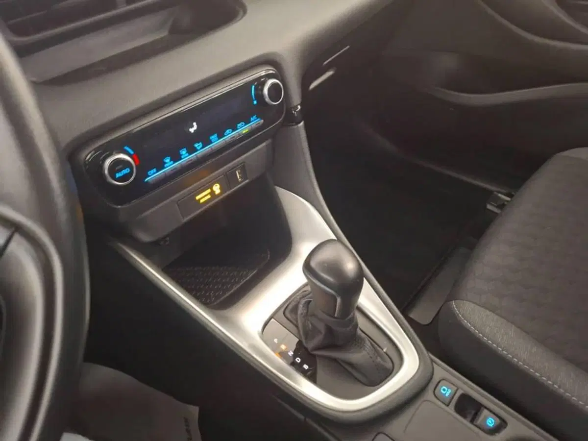Toyota Yaris Cross usata a Torino (10)
