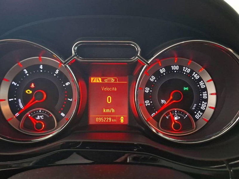 Opel Adam usata a Torino (8)