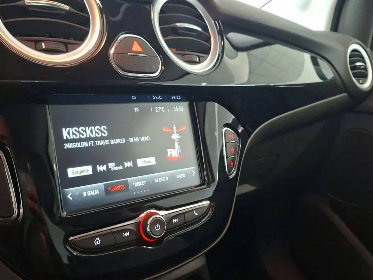 Opel Adam usata a Torino (9)