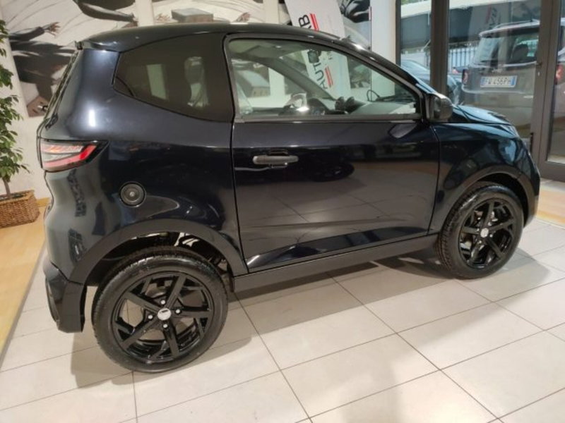 Aixam City 482 nuova a Firenze (4)