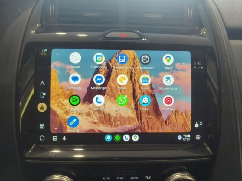 Jaguar E-Pace usata a Firenze (17)