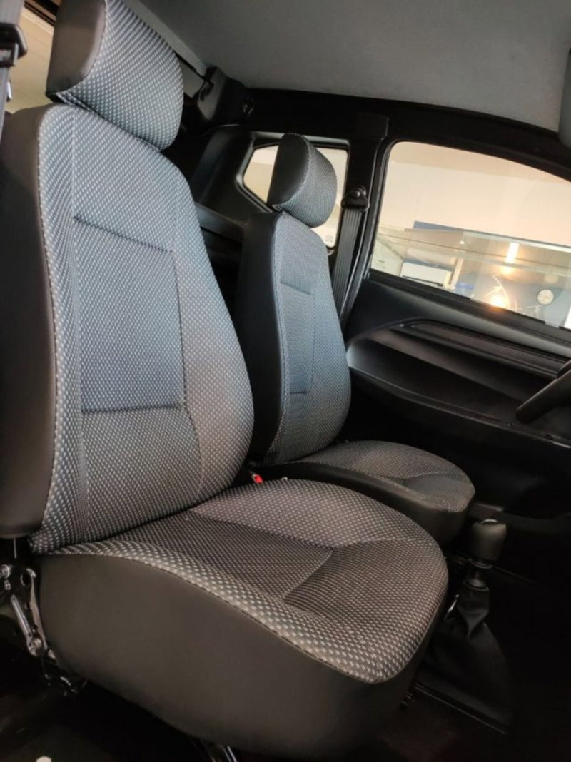 Aixam e City nuova a Firenze (13)