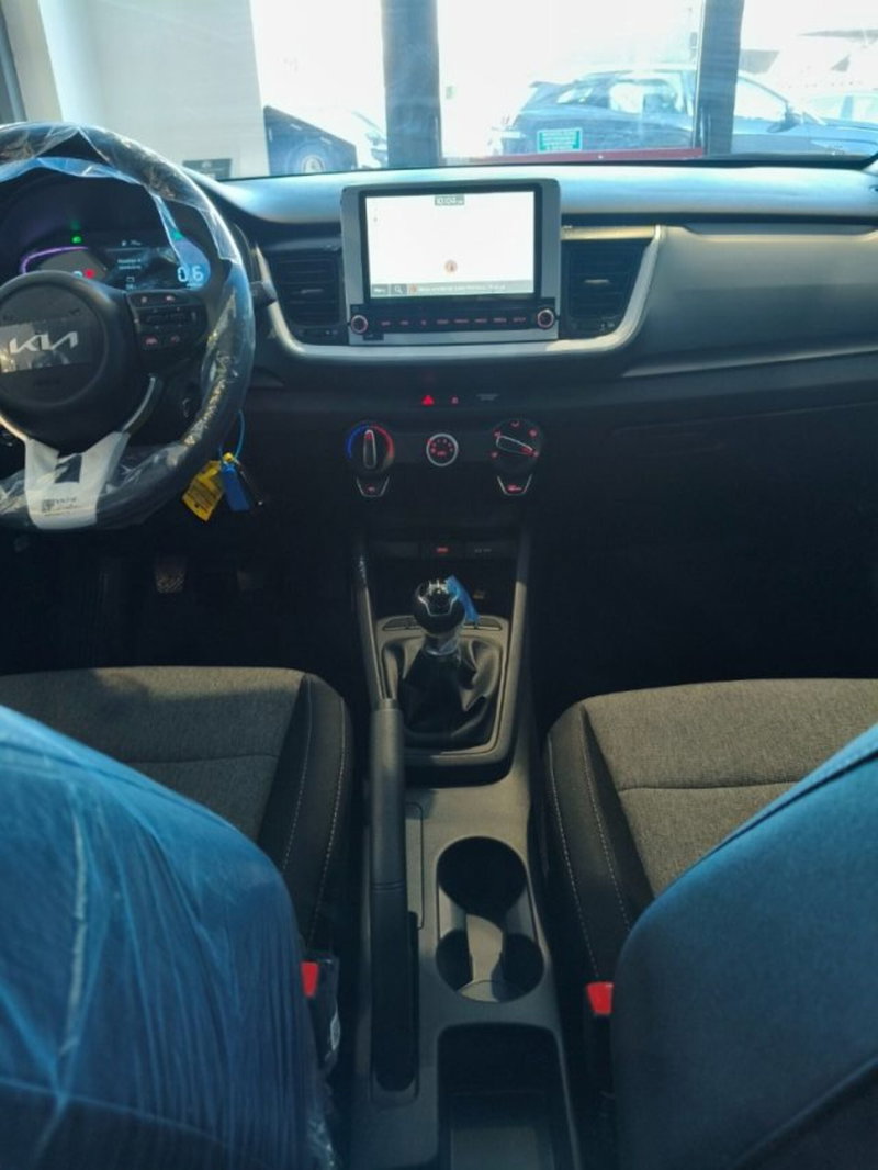 Kia Stonic nuova a Firenze (11)