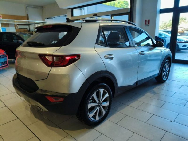 Kia Stonic nuova a Firenze (6)