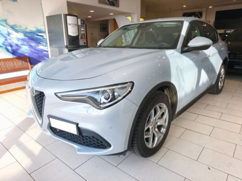 Alfa Romeo Stelvio usata a Firenze (3)