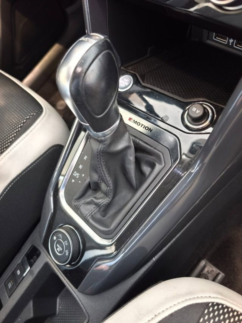 Volkswagen T-Roc usata a Firenze (12)