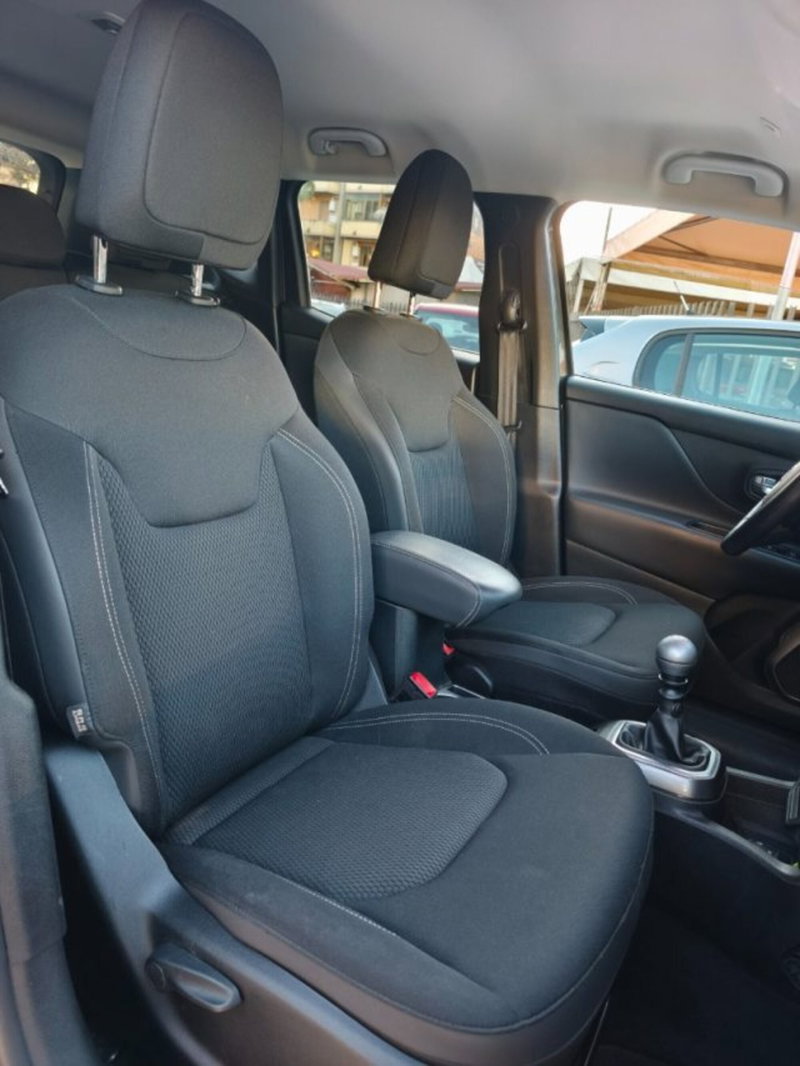 Jeep Renegade usata a Firenze (13)