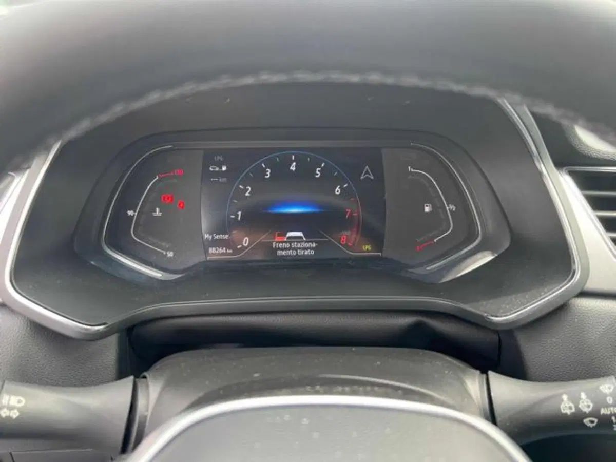 Renault Captur usata a Lucca (12)