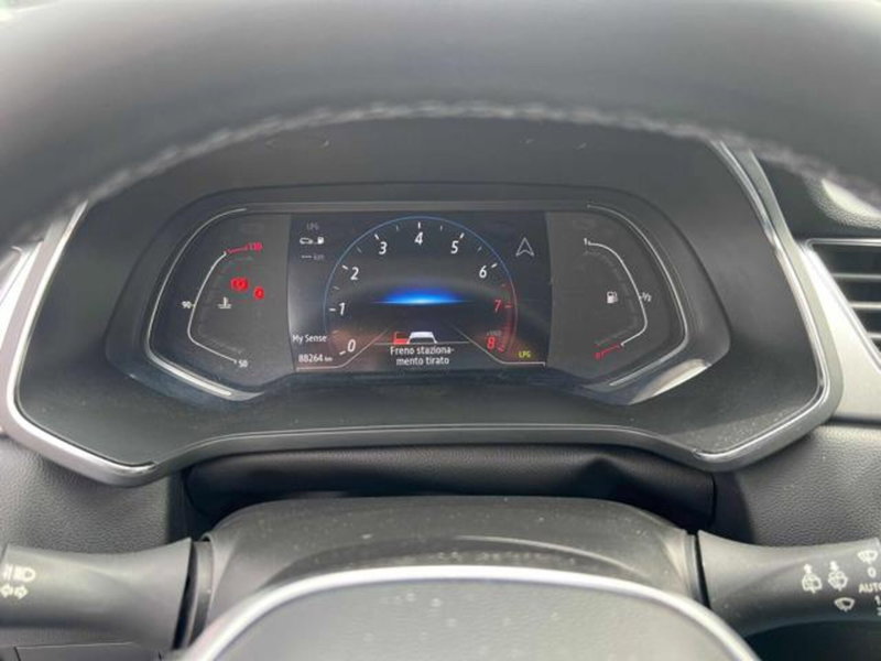 Renault Captur usata a Lucca (12)