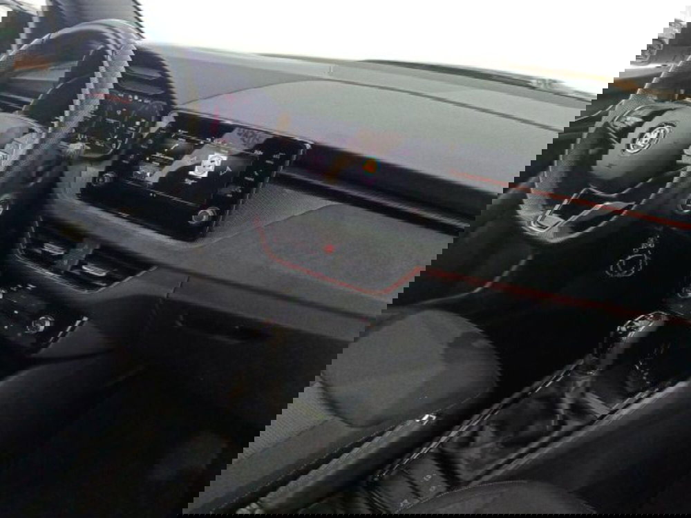 Skoda Kamiq usata a Catania (9)