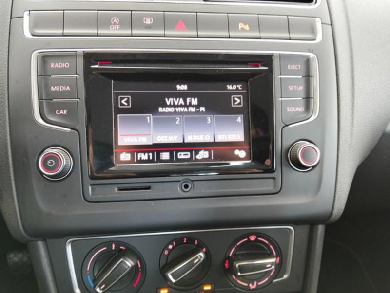 Volkswagen Polo usata a Como (12)