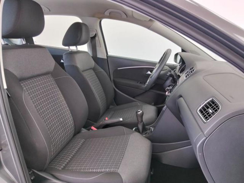 Volkswagen Polo usata a Como (3)