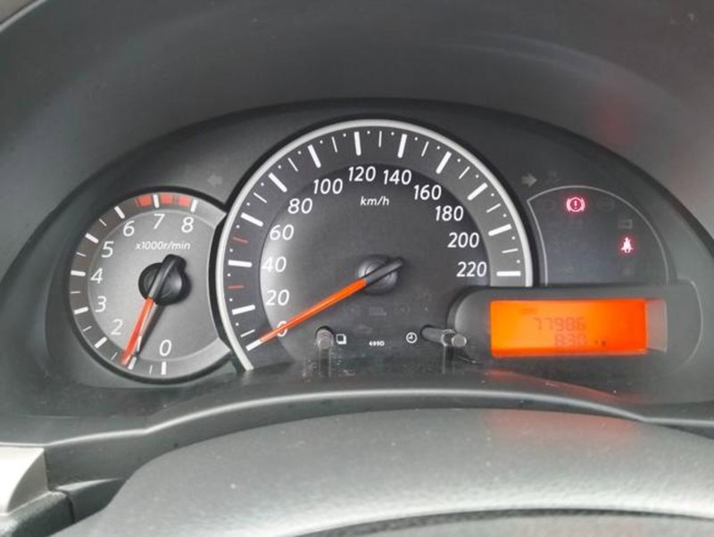 Nissan Micra usata a Como (12)