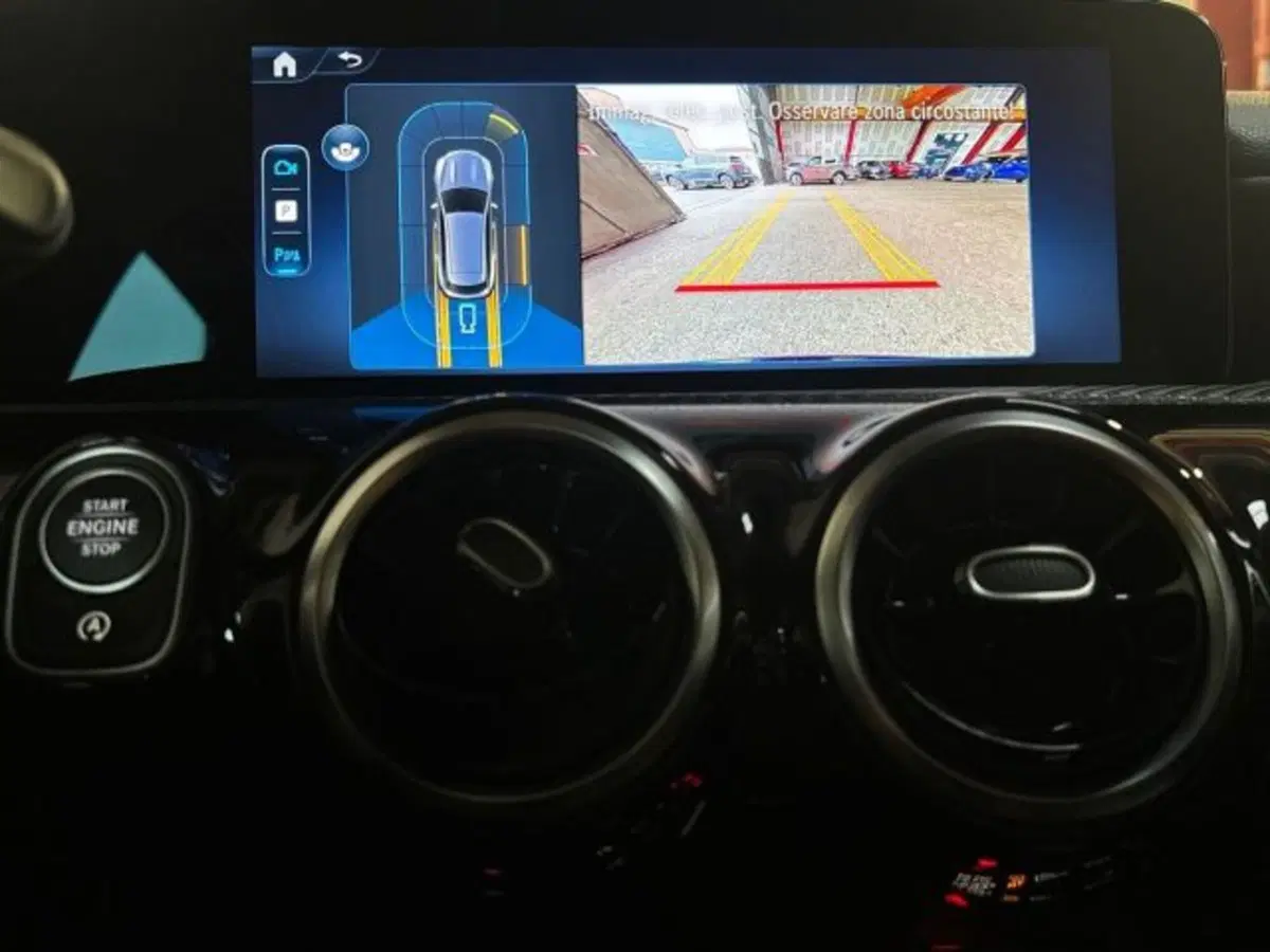 Mercedes-Benz CLA Shooting Brake usata a Bologna (12)