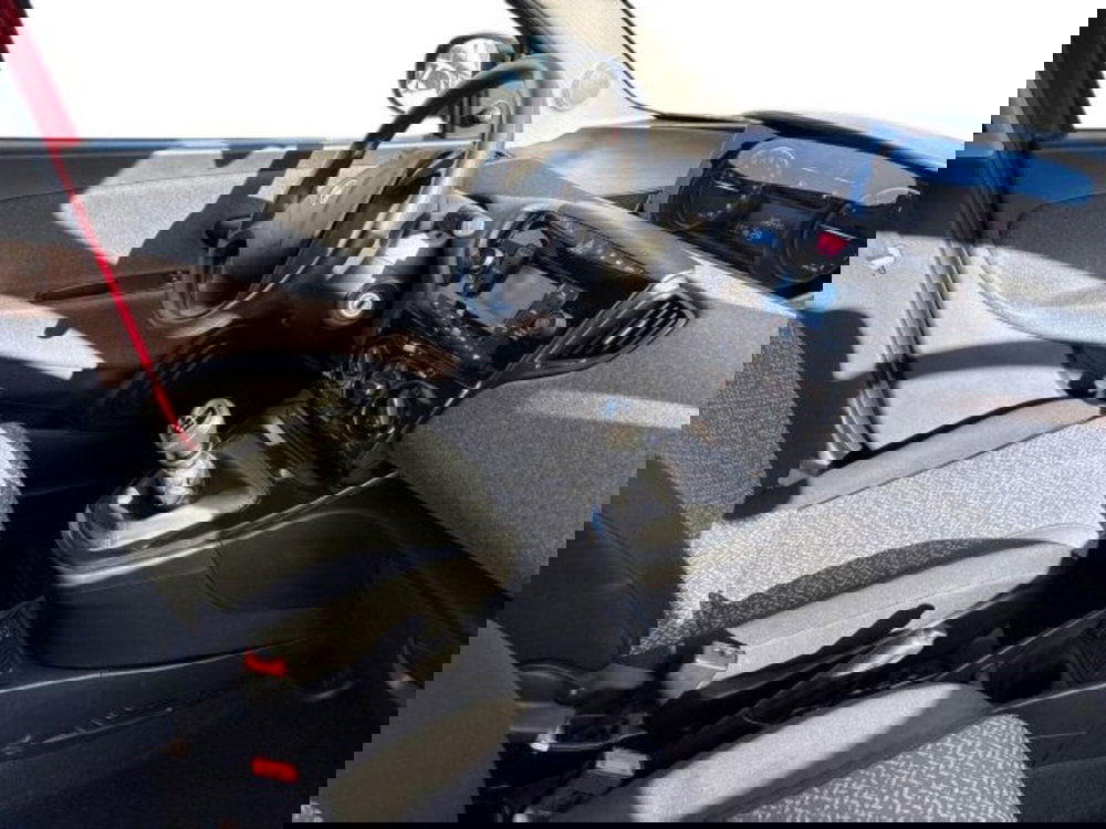 Lancia Ypsilon usata a Roma (13)