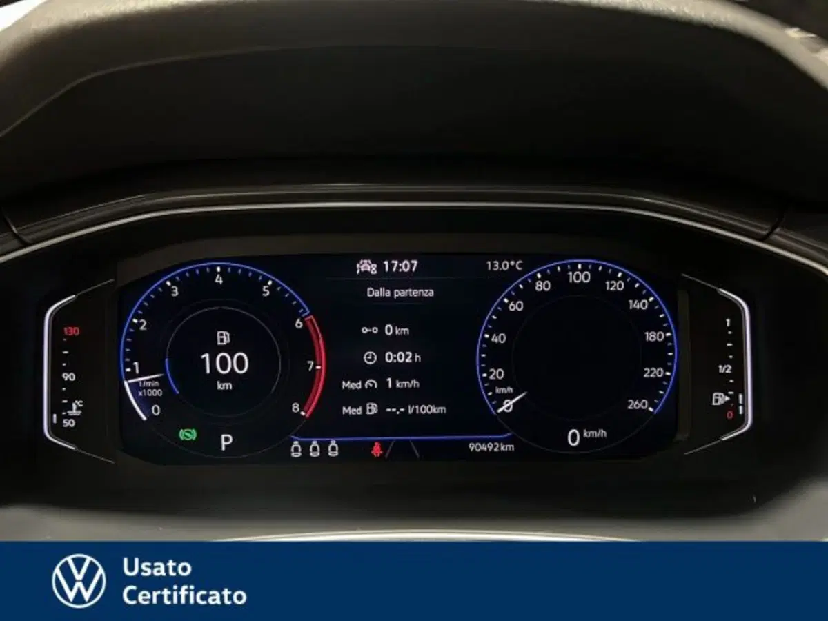 Volkswagen T-Roc usata a Vicenza (12)