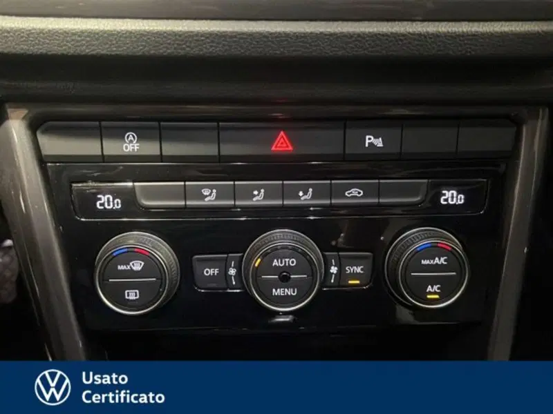 Volkswagen T-Roc usata a Vicenza (17)