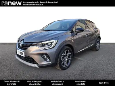 Renault Captur Full Hybrid E-Tech 145 CV Techno Fast Track del 2023 usata a Mirandola