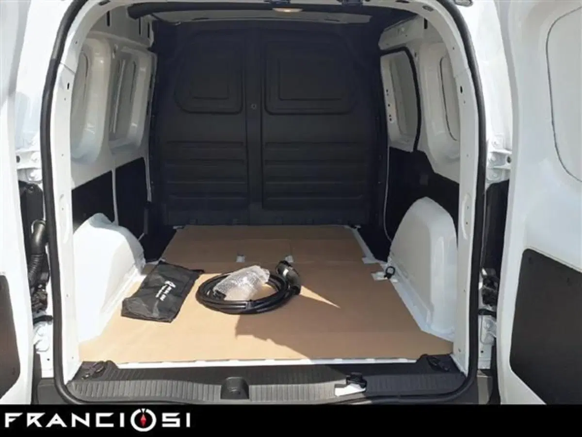 Renault Kangoo Furgone nuova a Modena (12)
