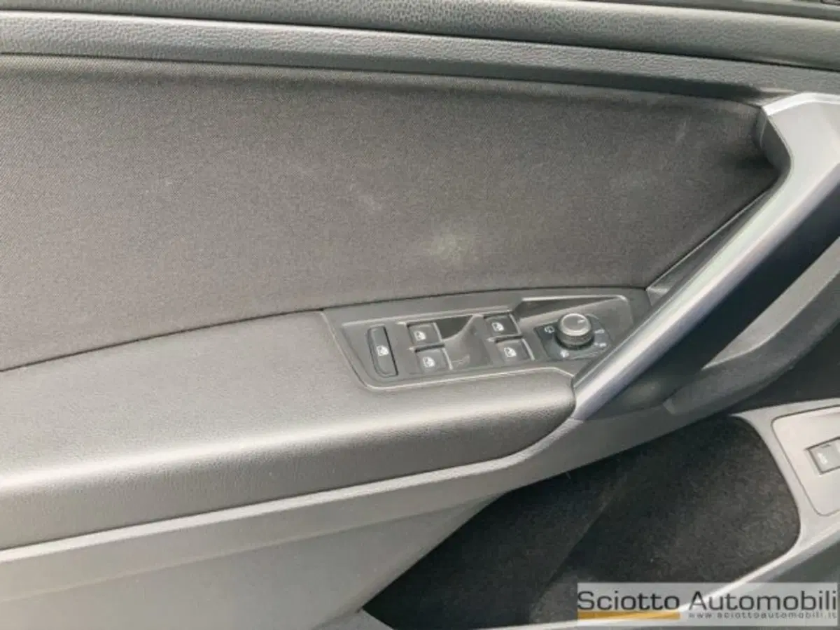 Volkswagen Tiguan usata a Messina (12)
