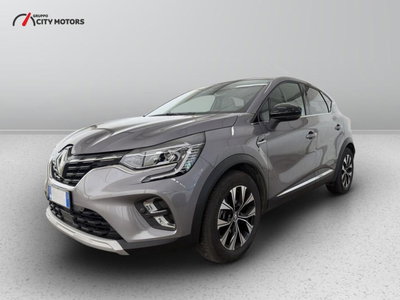 Renault Captur 1.6 full hybrid Techno 145cv auto del 2023 usata a Monza