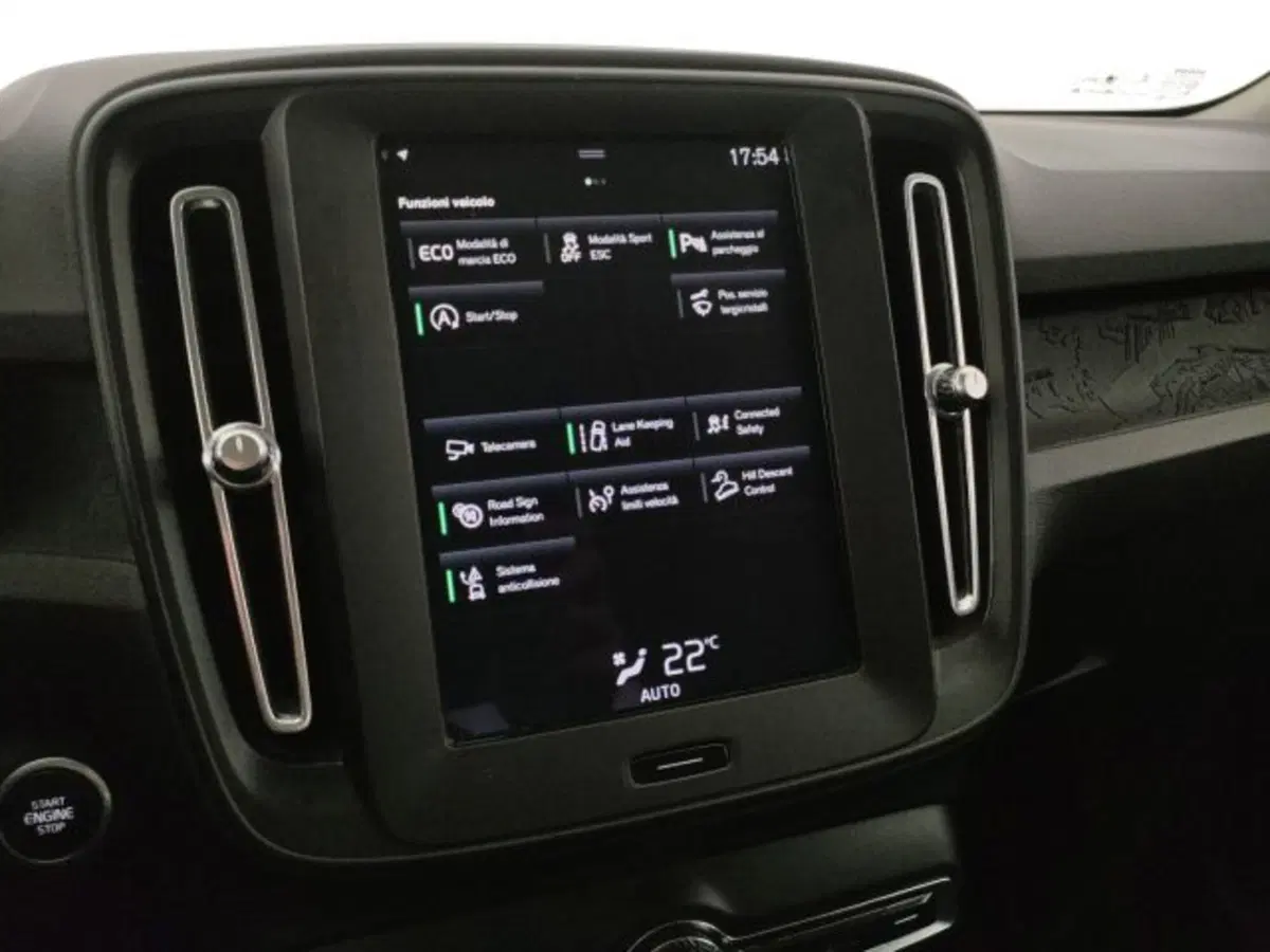 Volvo XC40 usata a Modena (17)