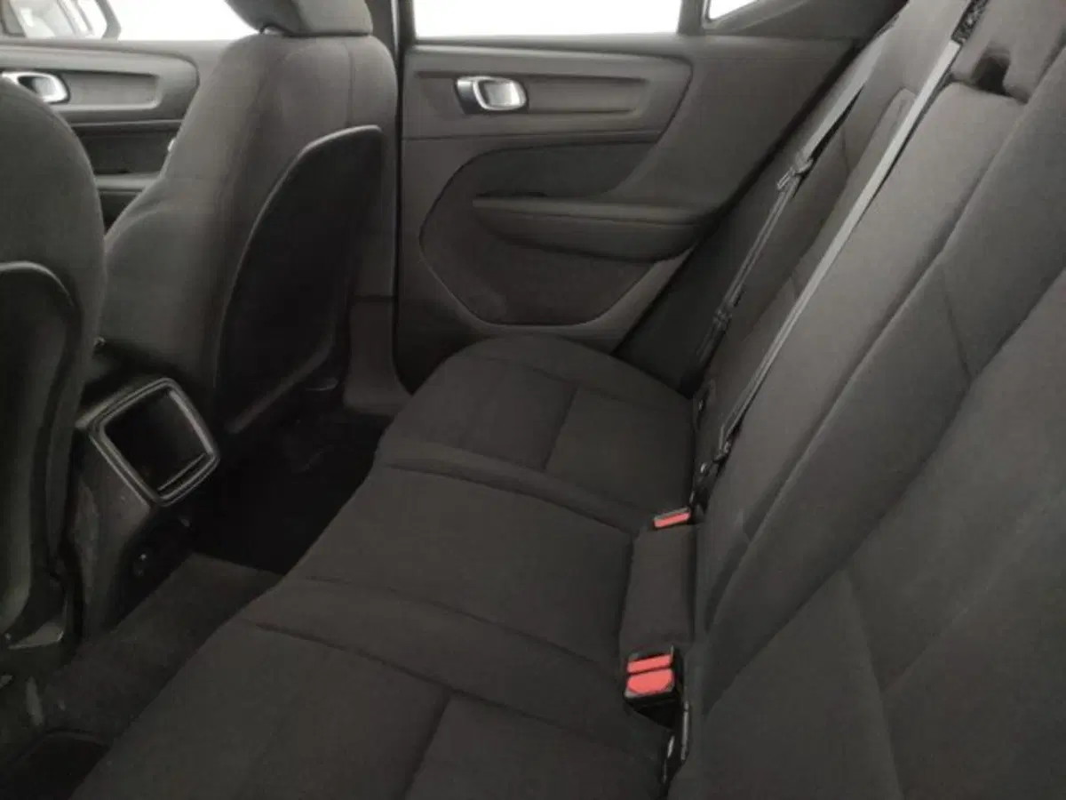 Volvo XC40 usata a Modena (9)