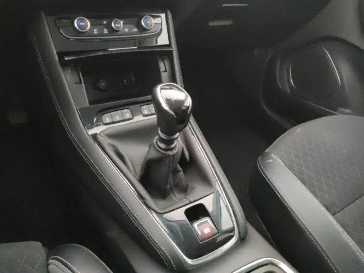 Opel Grandland X usata a Modena (16)