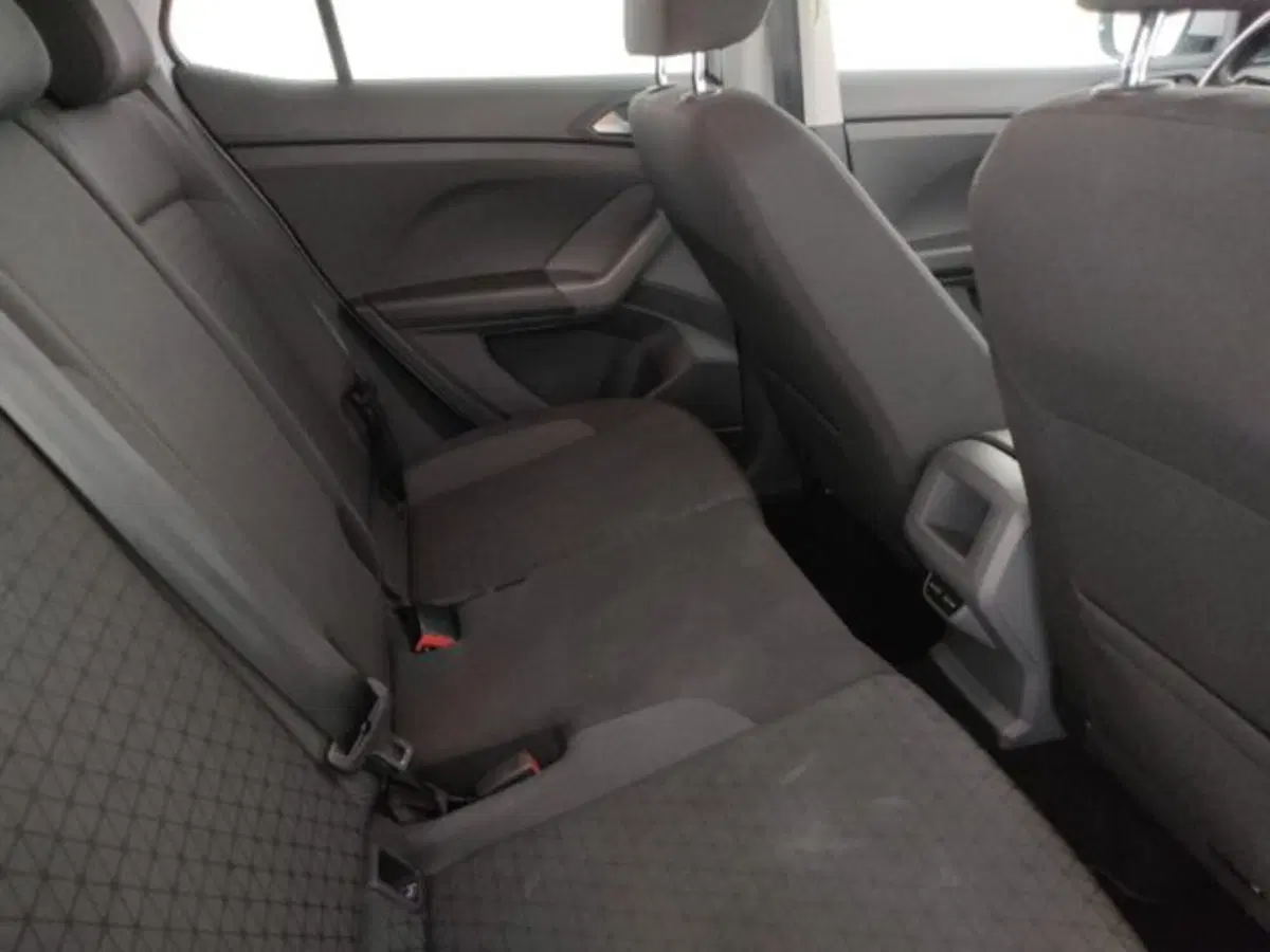 Volkswagen T-Cross usata a Modena (11)