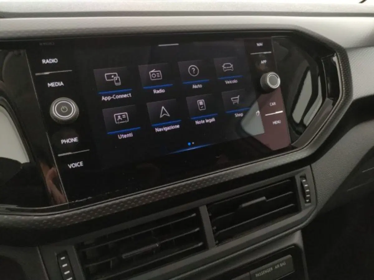 Volkswagen T-Cross usata a Modena (18)