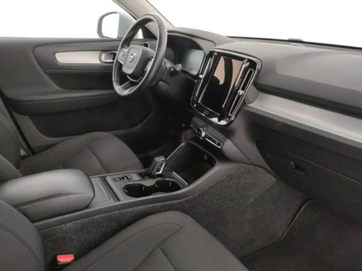 Volvo XC40 usata a Modena (11)